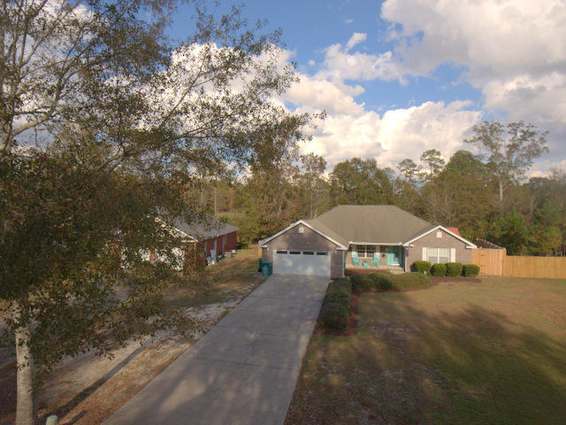 FOXWOOD ESTATES 1 - Residential