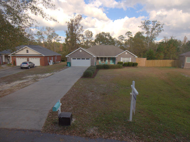 FOXWOOD ESTATES 1 - Residential