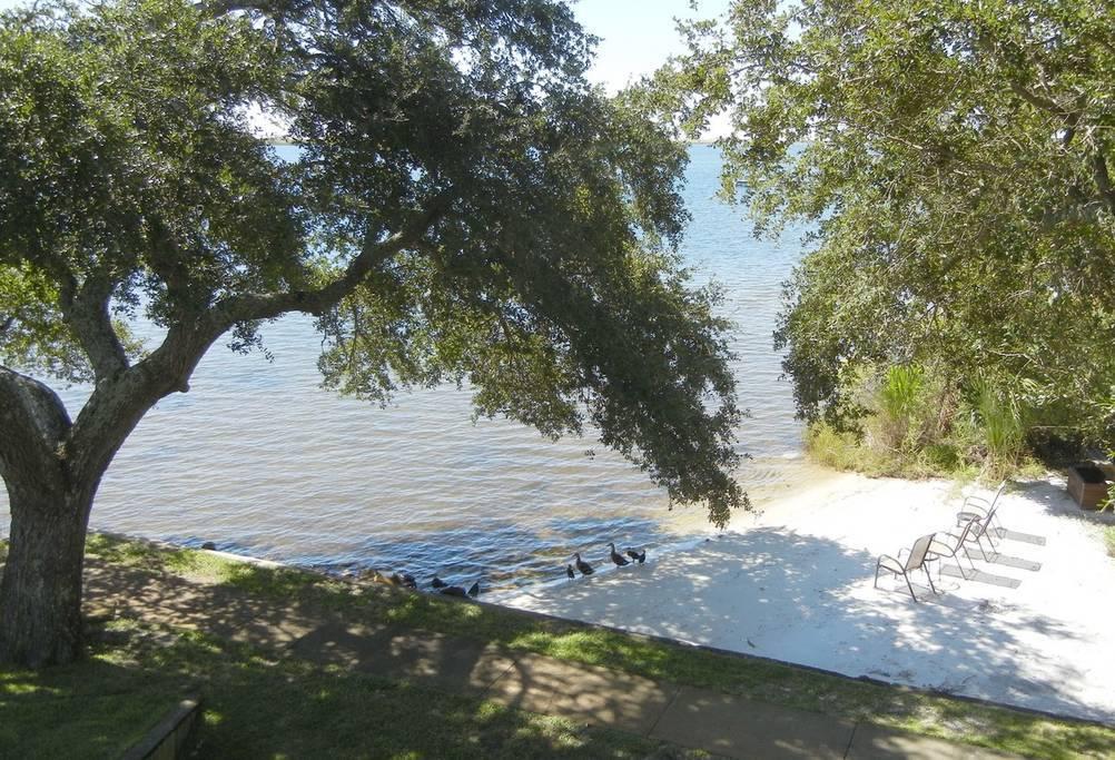 PIRATES BAY PH 1 - Residential