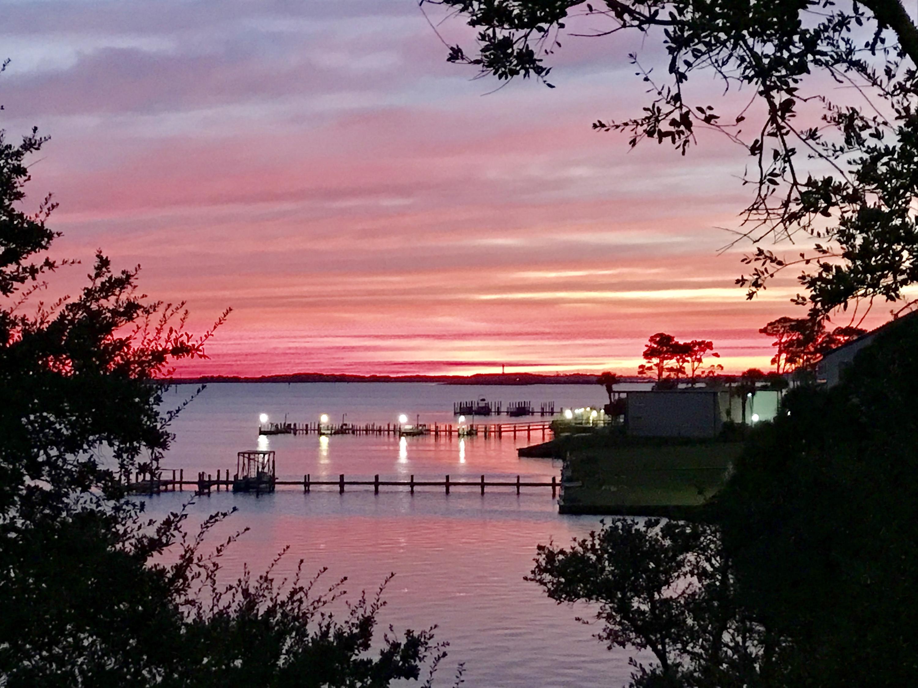 PIRATES BAY PH 1 - Residential