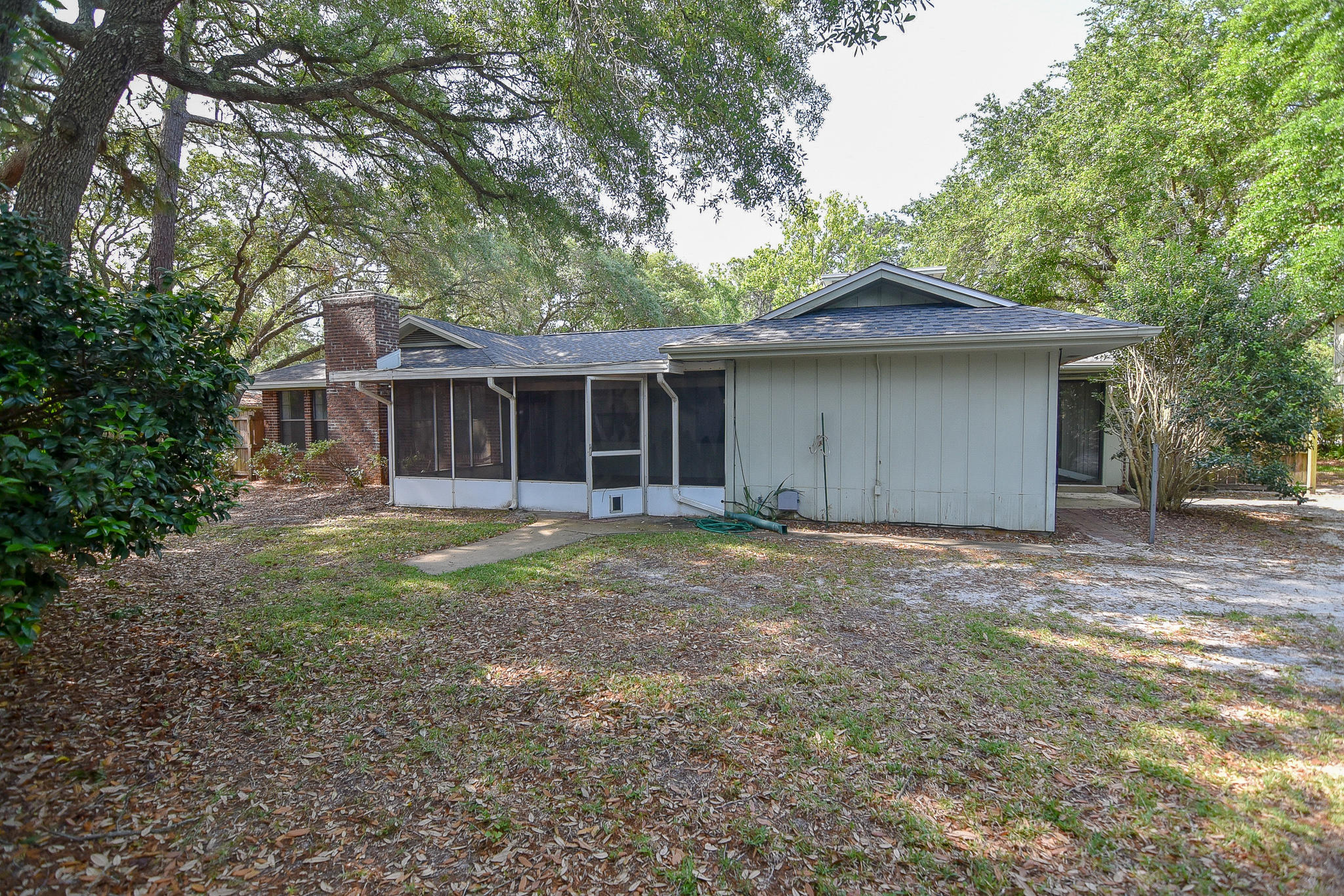 RAINTREE ESTATES - Residential