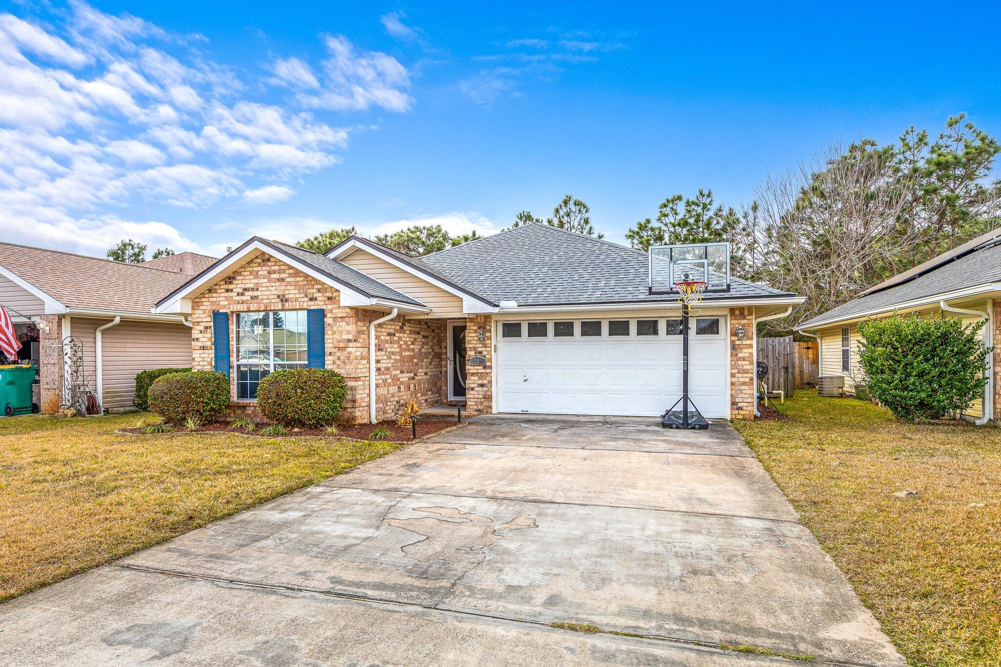 EMERALD VILLAGE S/D - Residential