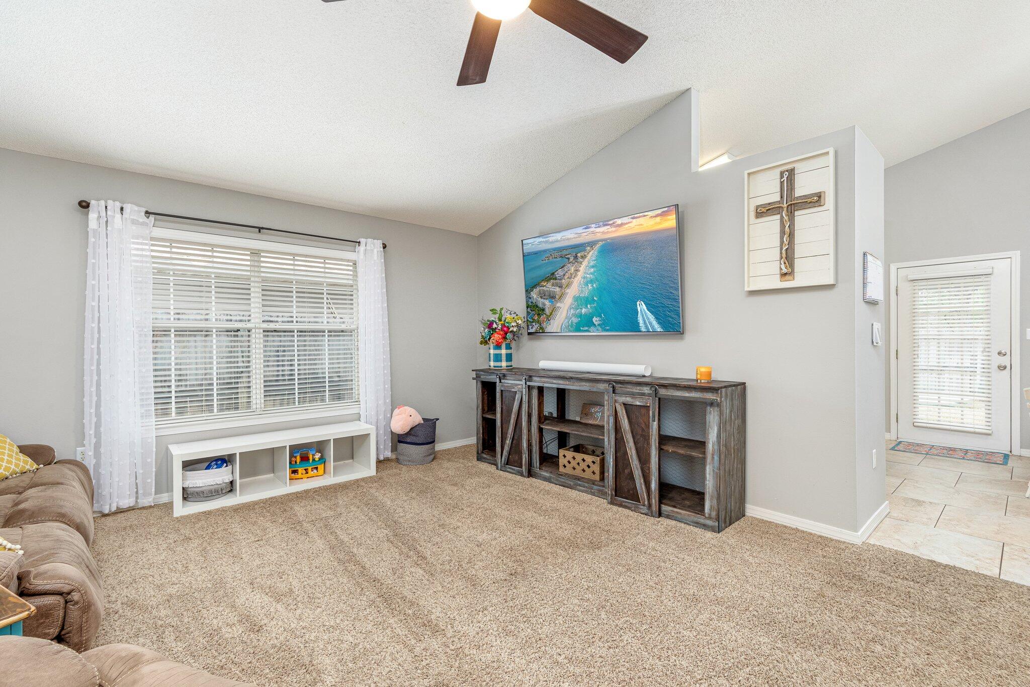 EMERALD VILLAGE S/D - Residential