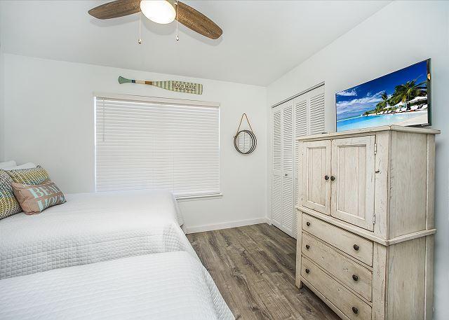 HIDDEN DUNES BEACH COTTAGES 2 - Residential