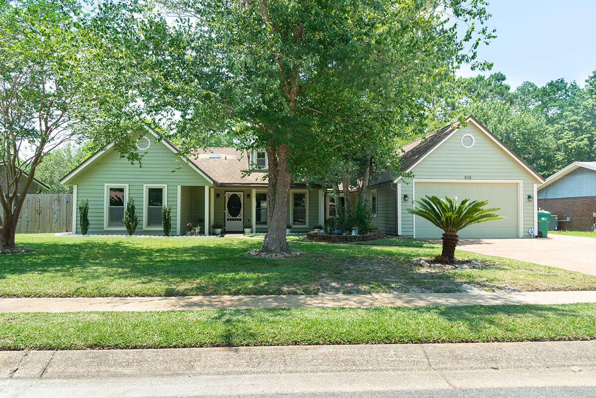 PINEDALE 2ND ADDN - Residential Lease