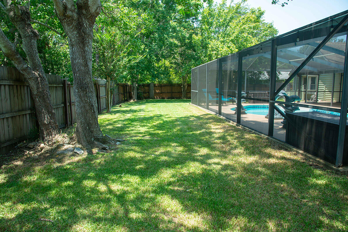 PINEDALE 2ND ADDN - Residential Lease