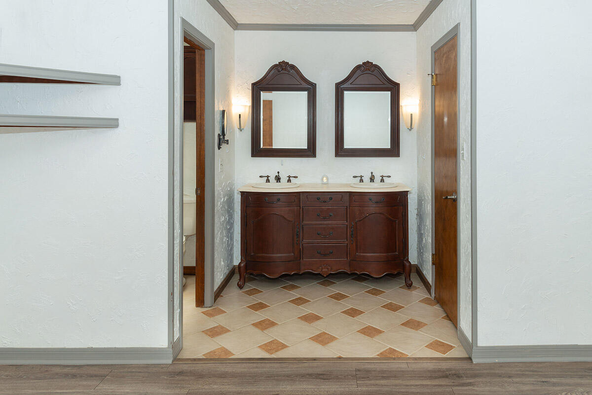 PINEDALE 2ND ADDN - Residential Lease