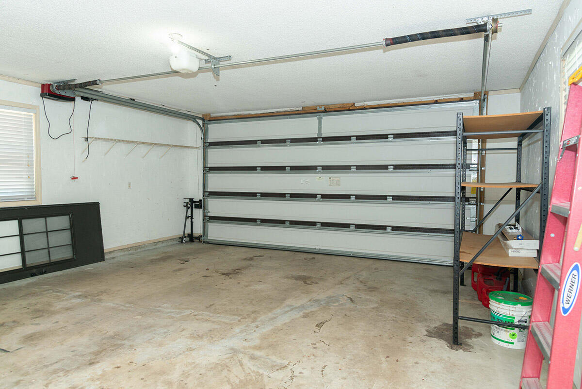 PINEDALE 2ND ADDN - Residential Lease