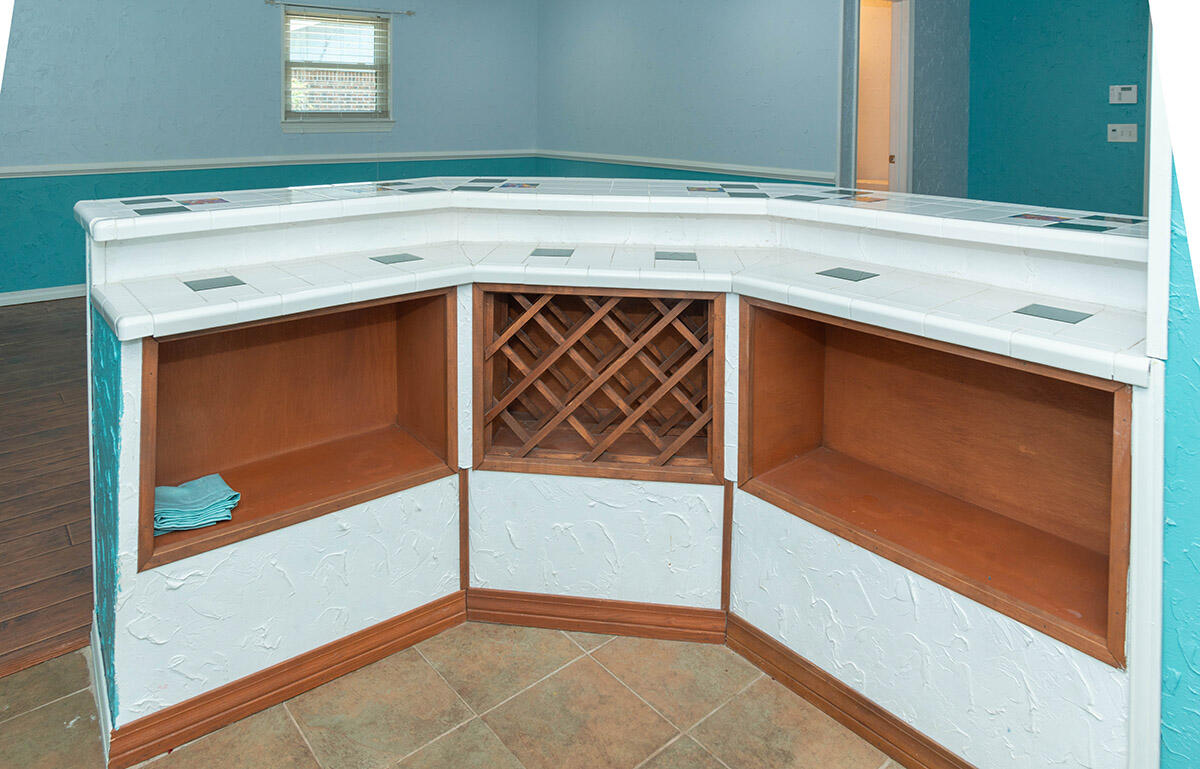 PINEDALE 2ND ADDN - Residential Lease