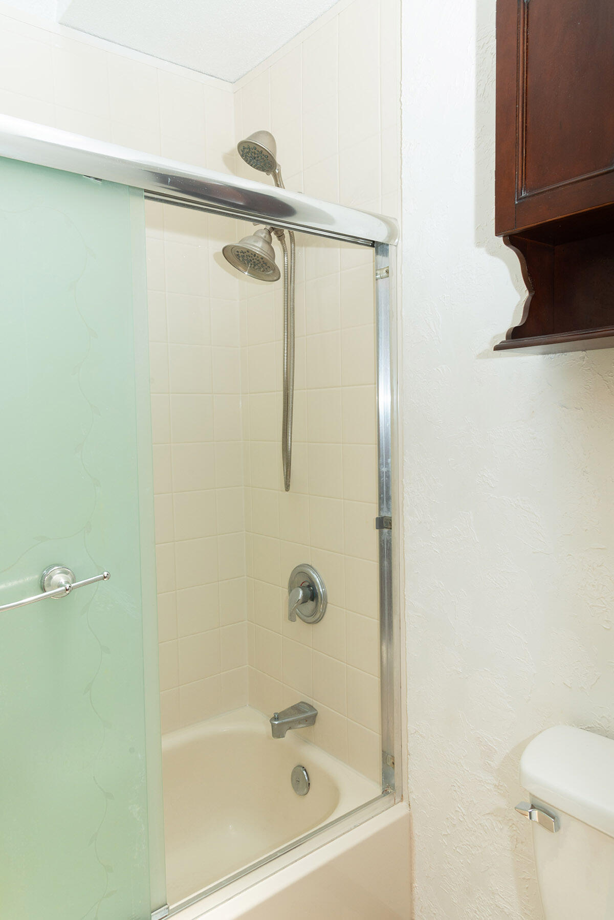 PINEDALE 2ND ADDN - Residential Lease