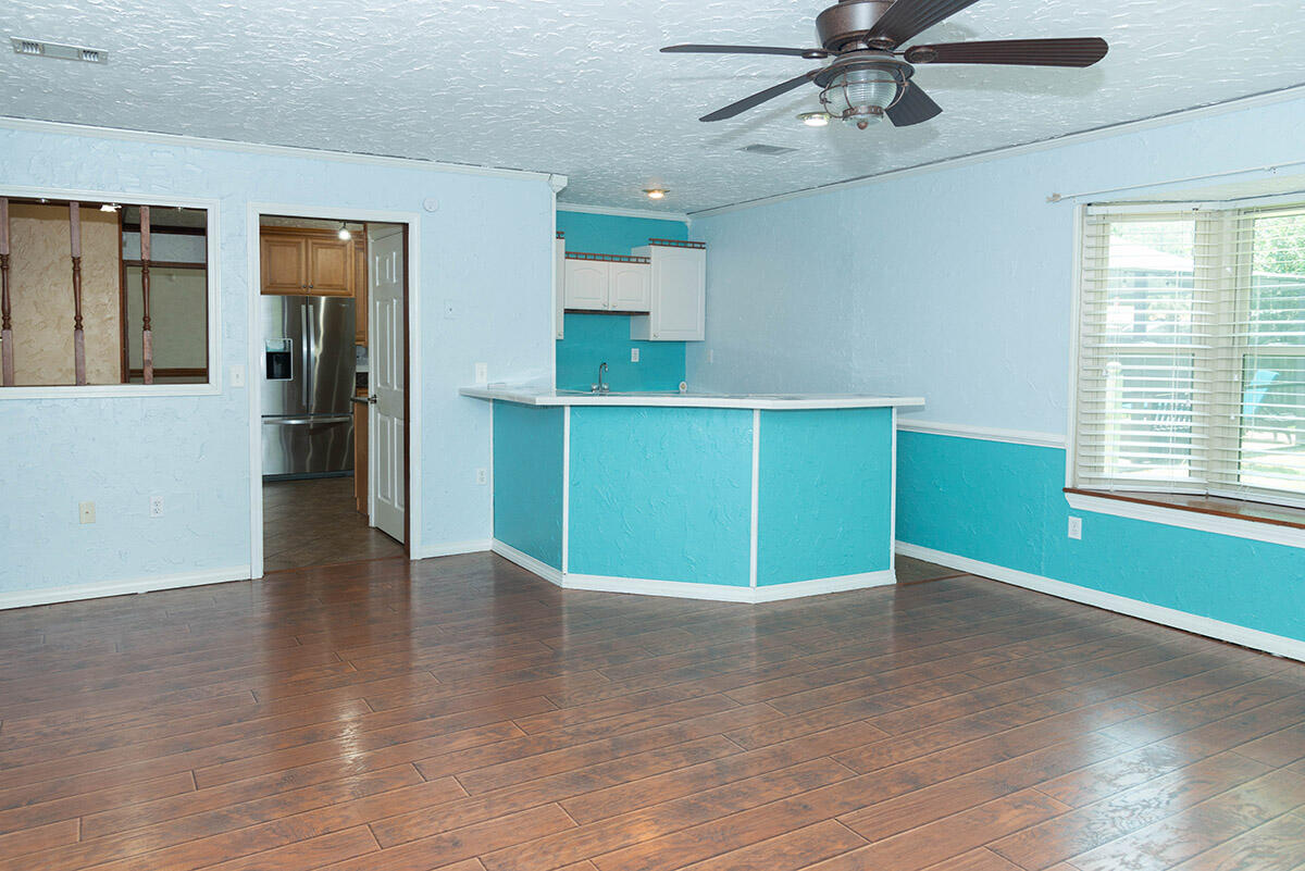 PINEDALE 2ND ADDN - Residential Lease