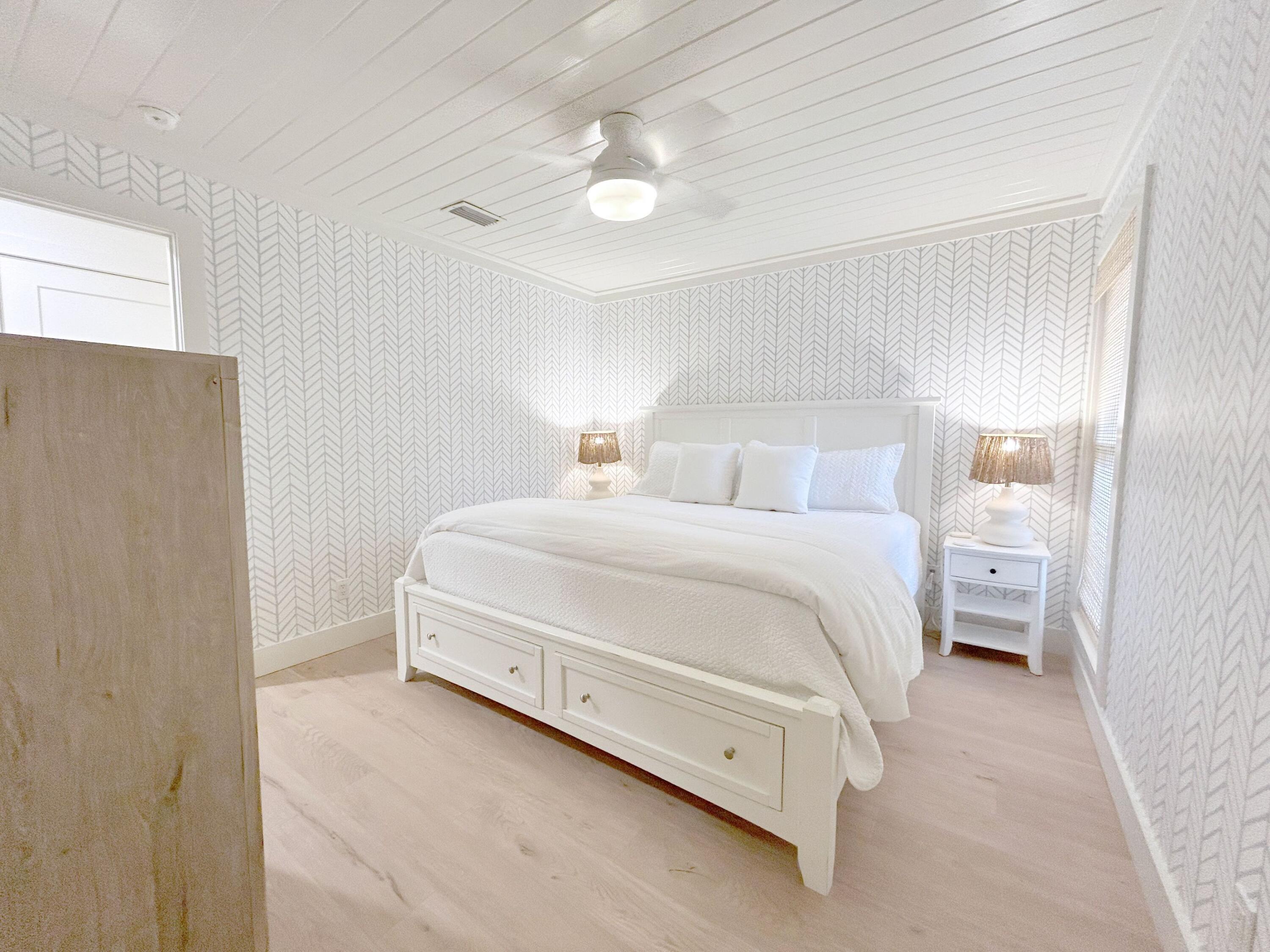 INLET DUNES CONDO PH 1 - Residential