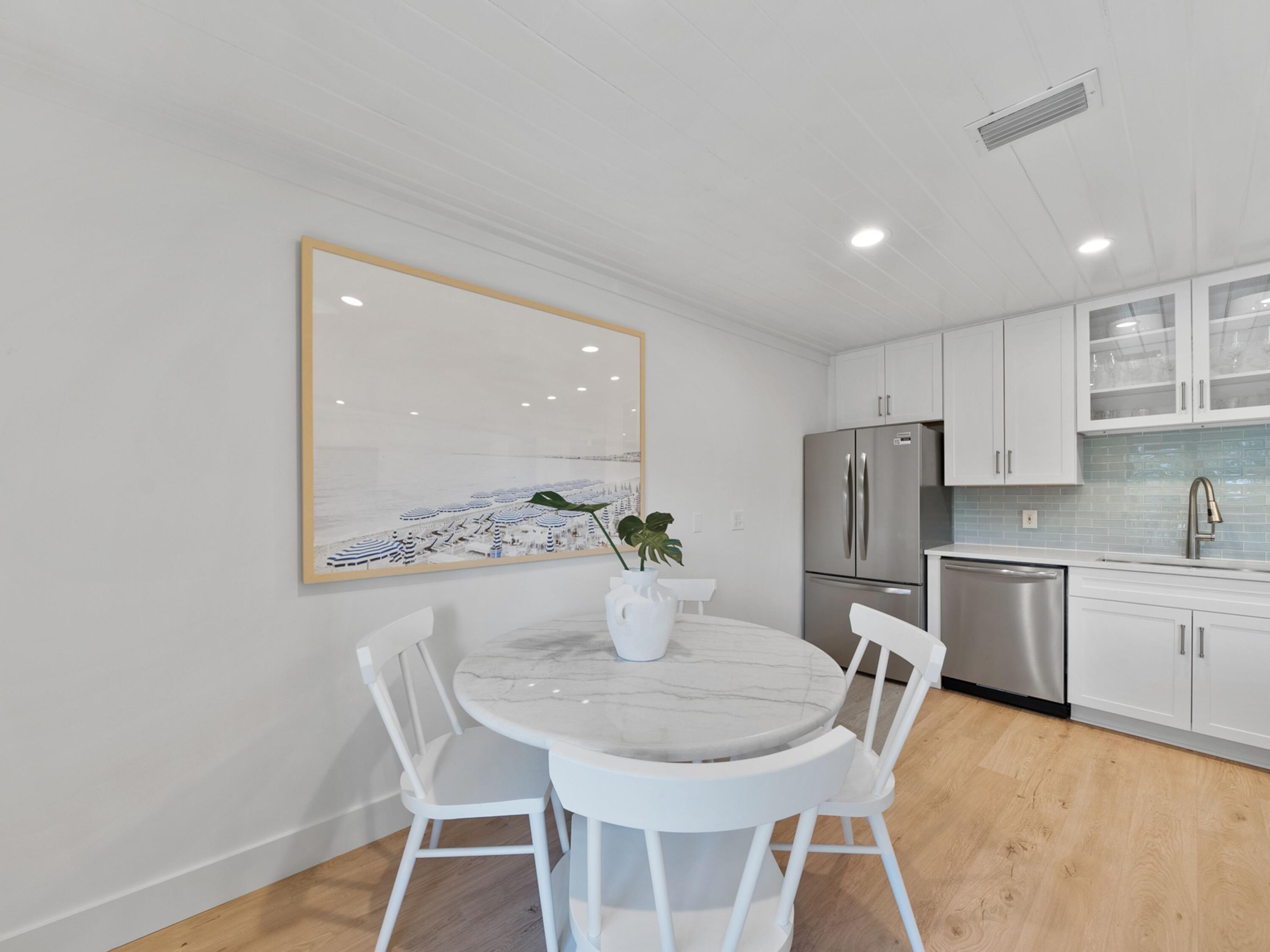 INLET DUNES CONDO PH 1 - Residential