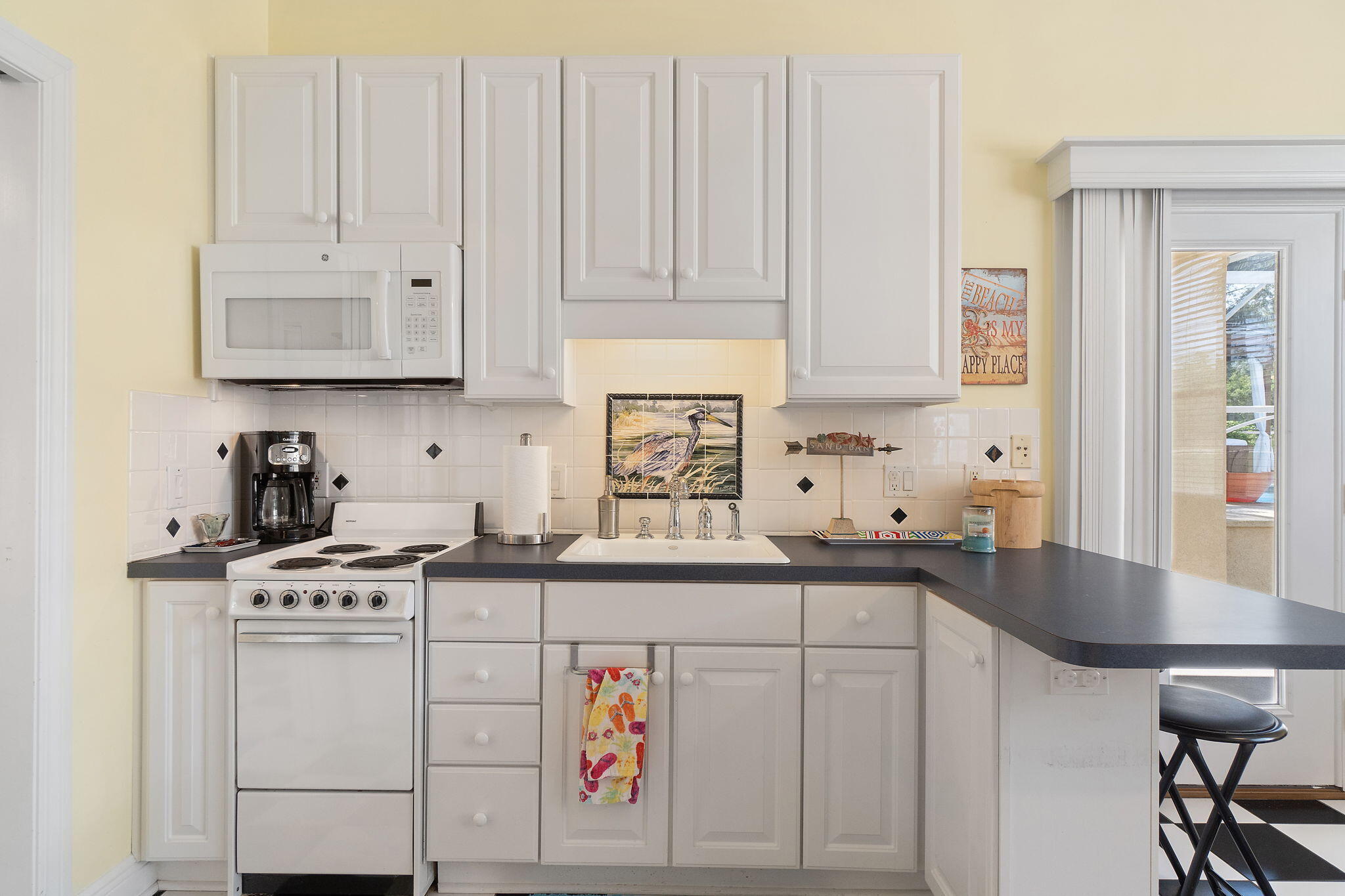 EAST BAY RIVER ESTATES - Residential