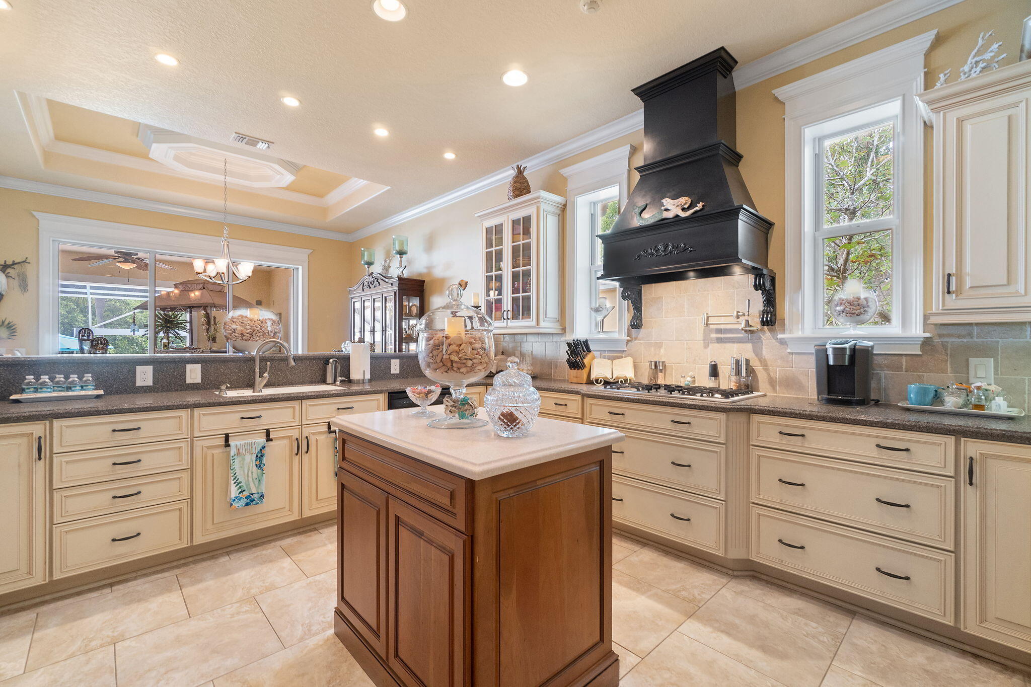 EAST BAY RIVER ESTATES - Residential