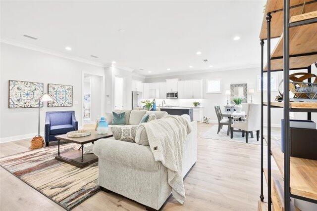 RAIDERS LANDING - Residential