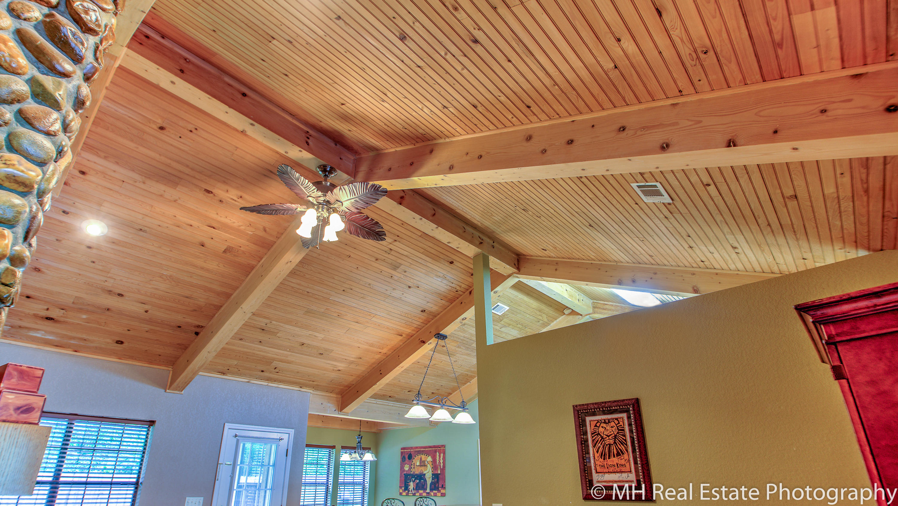 VALPARAISO PINECREST 6 - Residential