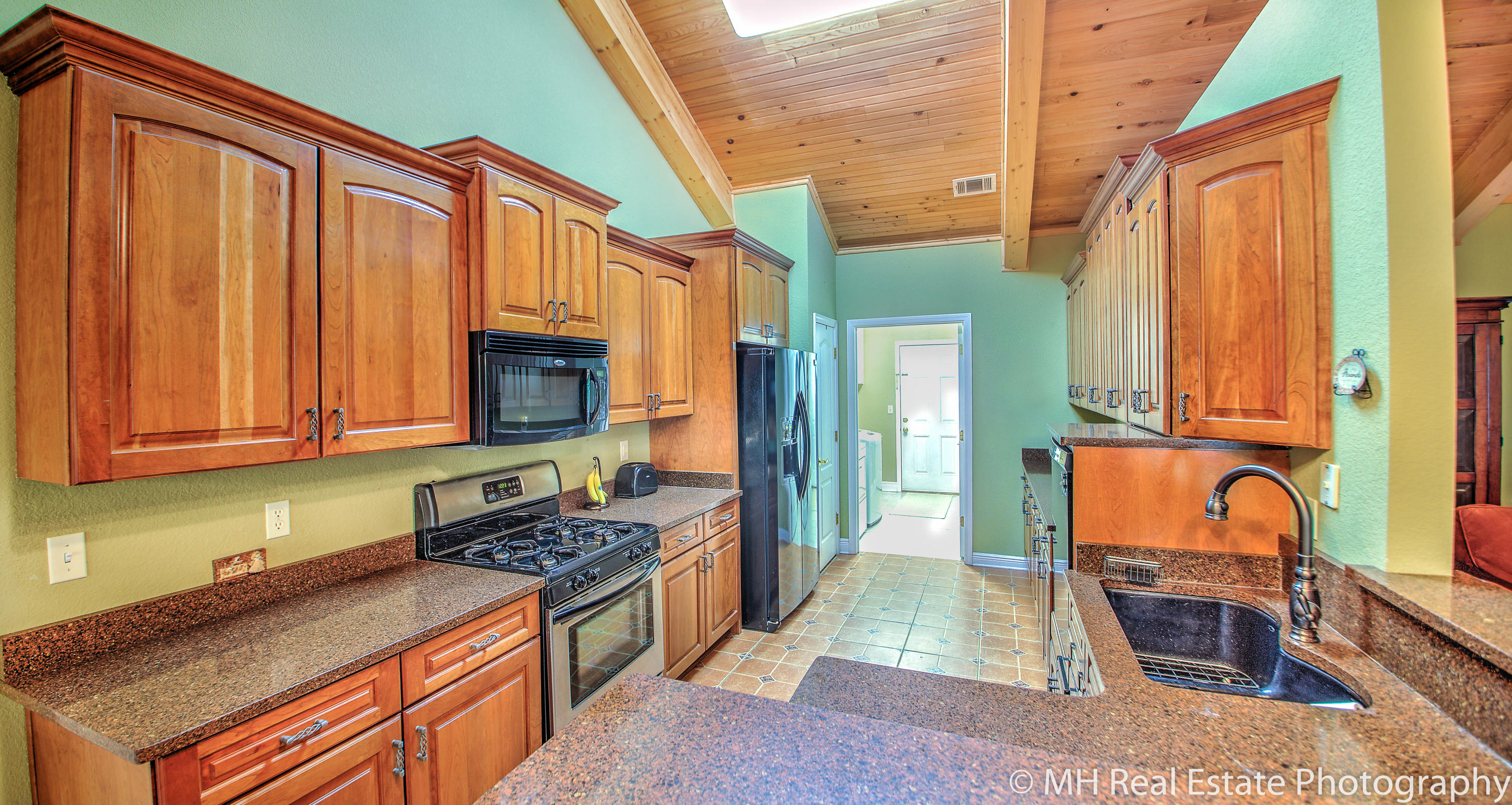 VALPARAISO PINECREST 6 - Residential