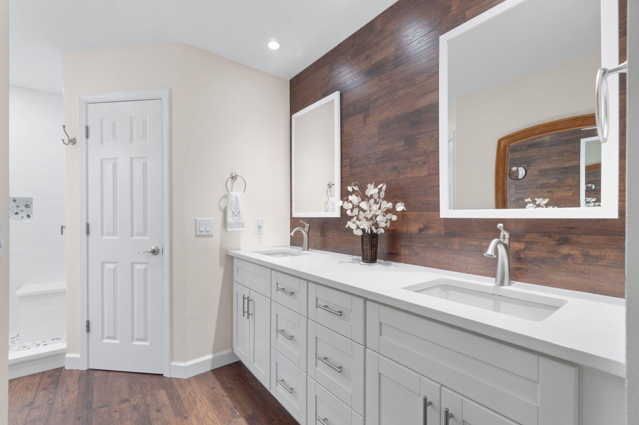 ORION LAKE - Residential