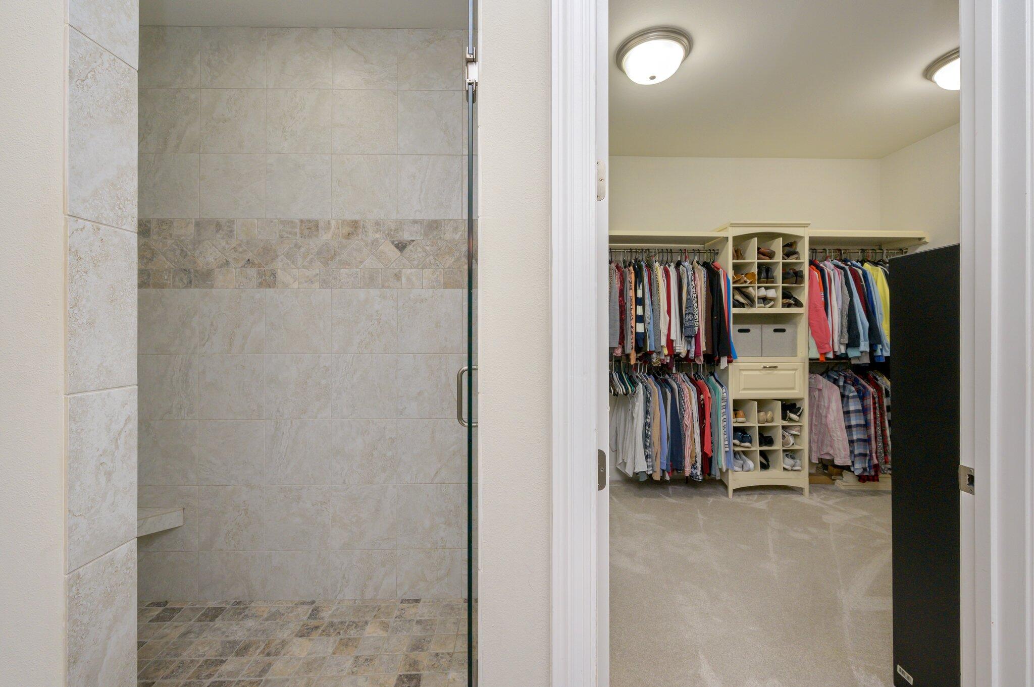 THE STABLES AT ROCKY BAYOU - Residential