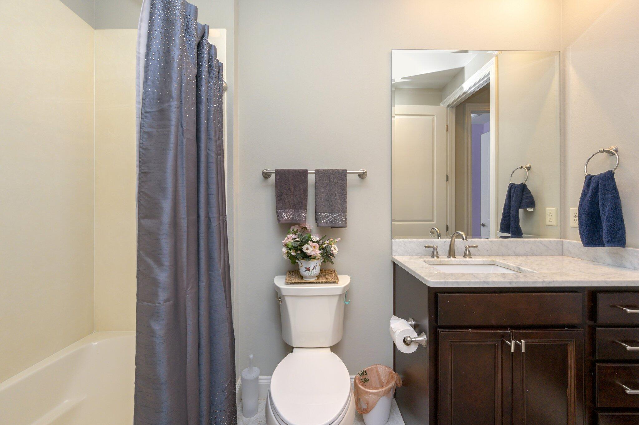 THE STABLES AT ROCKY BAYOU - Residential