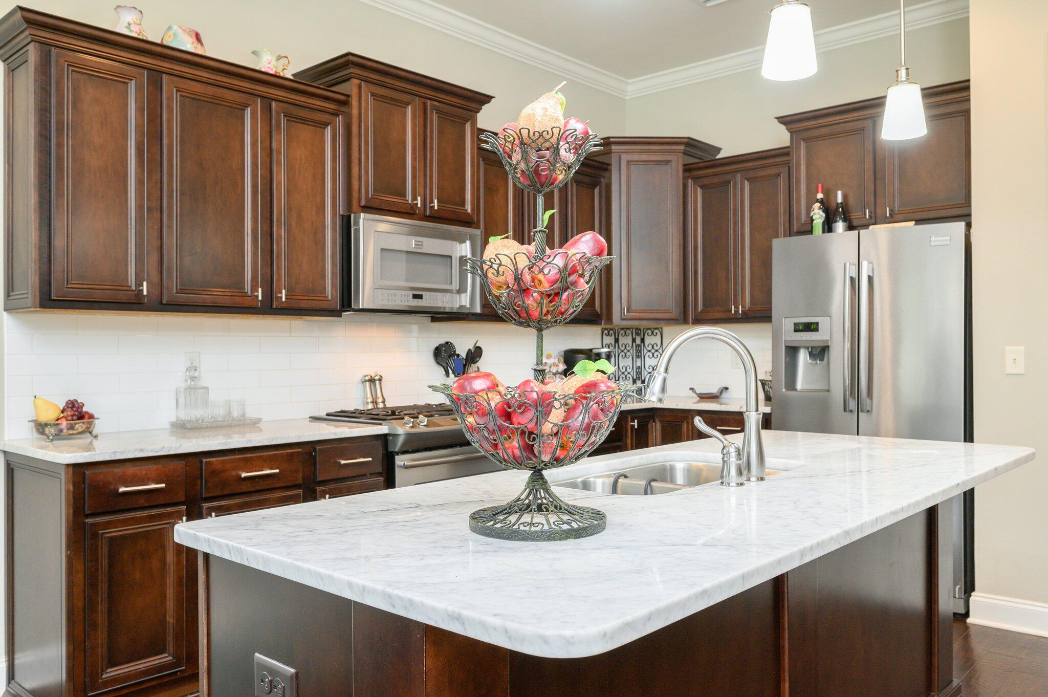 THE STABLES AT ROCKY BAYOU - Residential