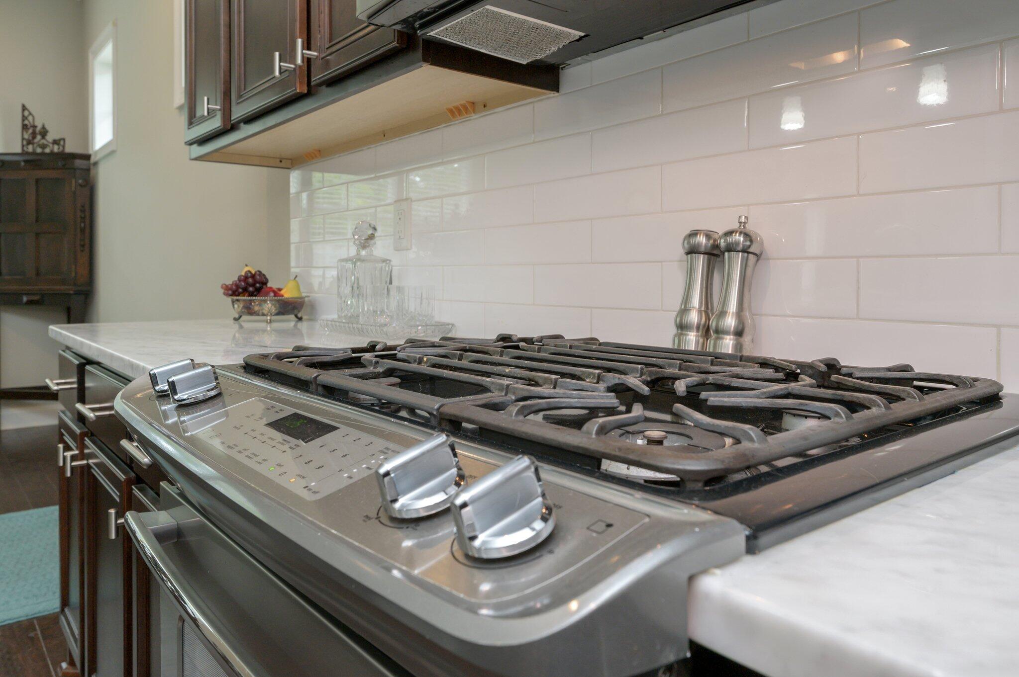 THE STABLES AT ROCKY BAYOU - Residential