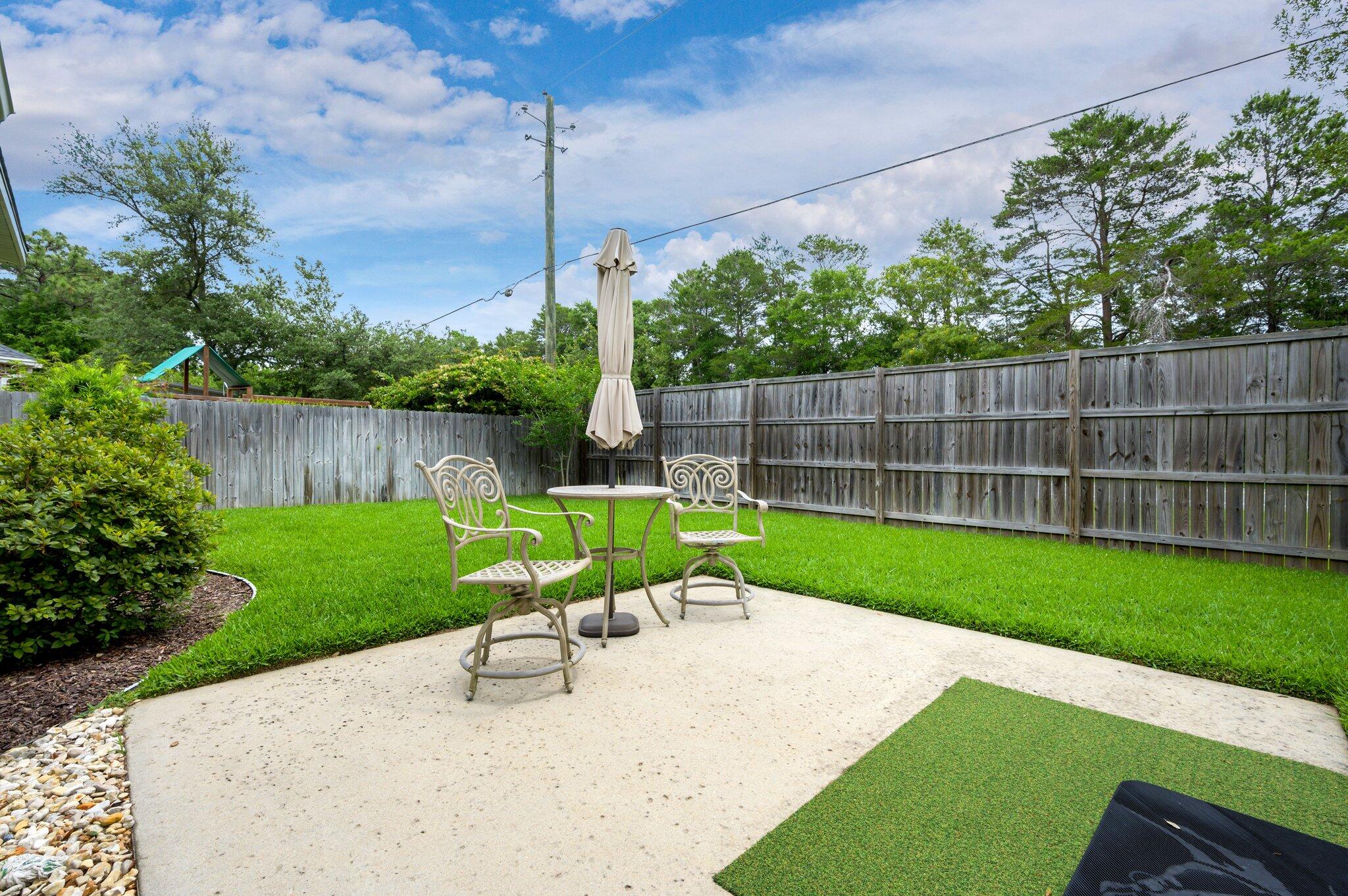 THE STABLES AT ROCKY BAYOU - Residential