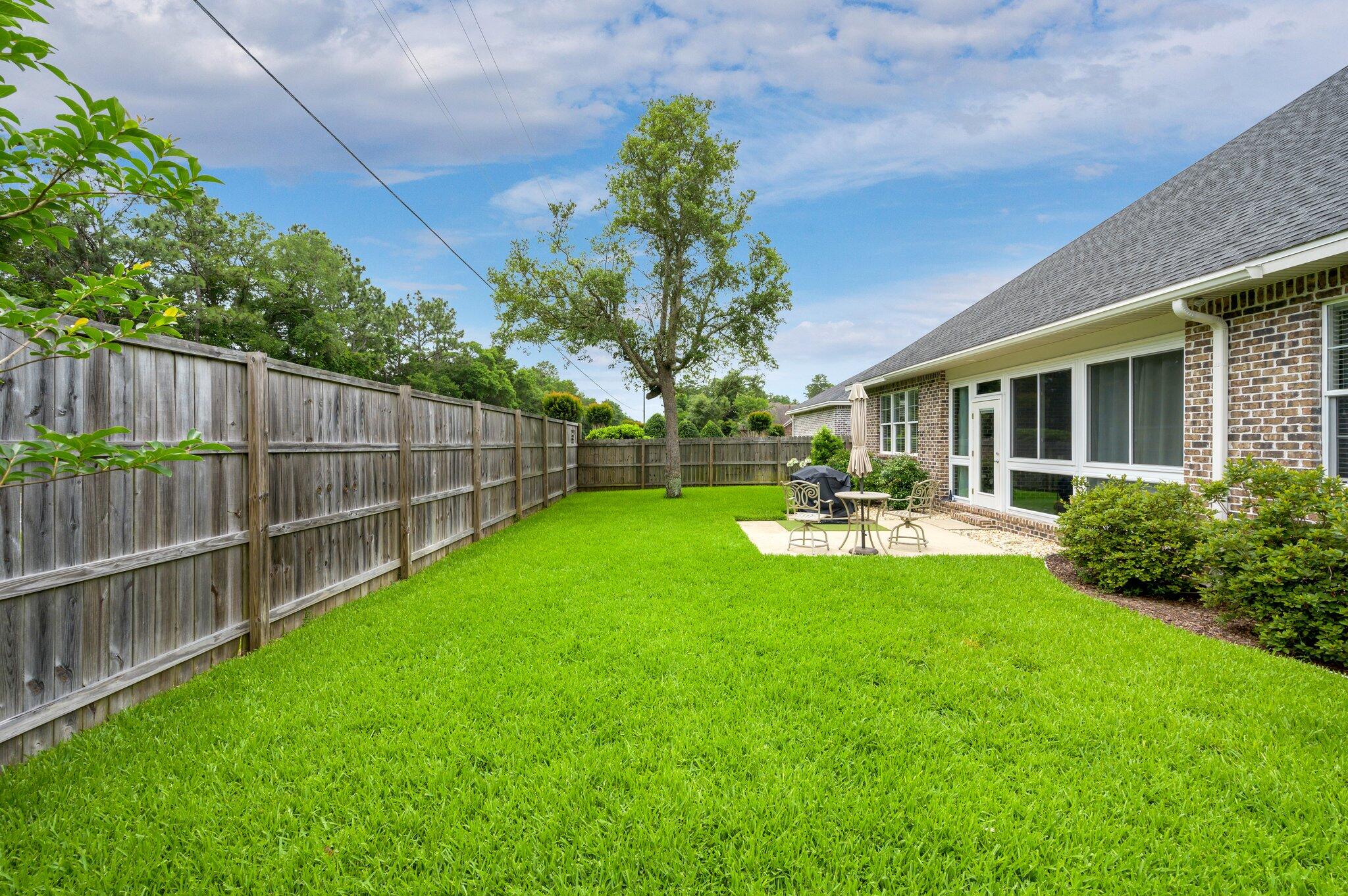 THE STABLES AT ROCKY BAYOU - Residential