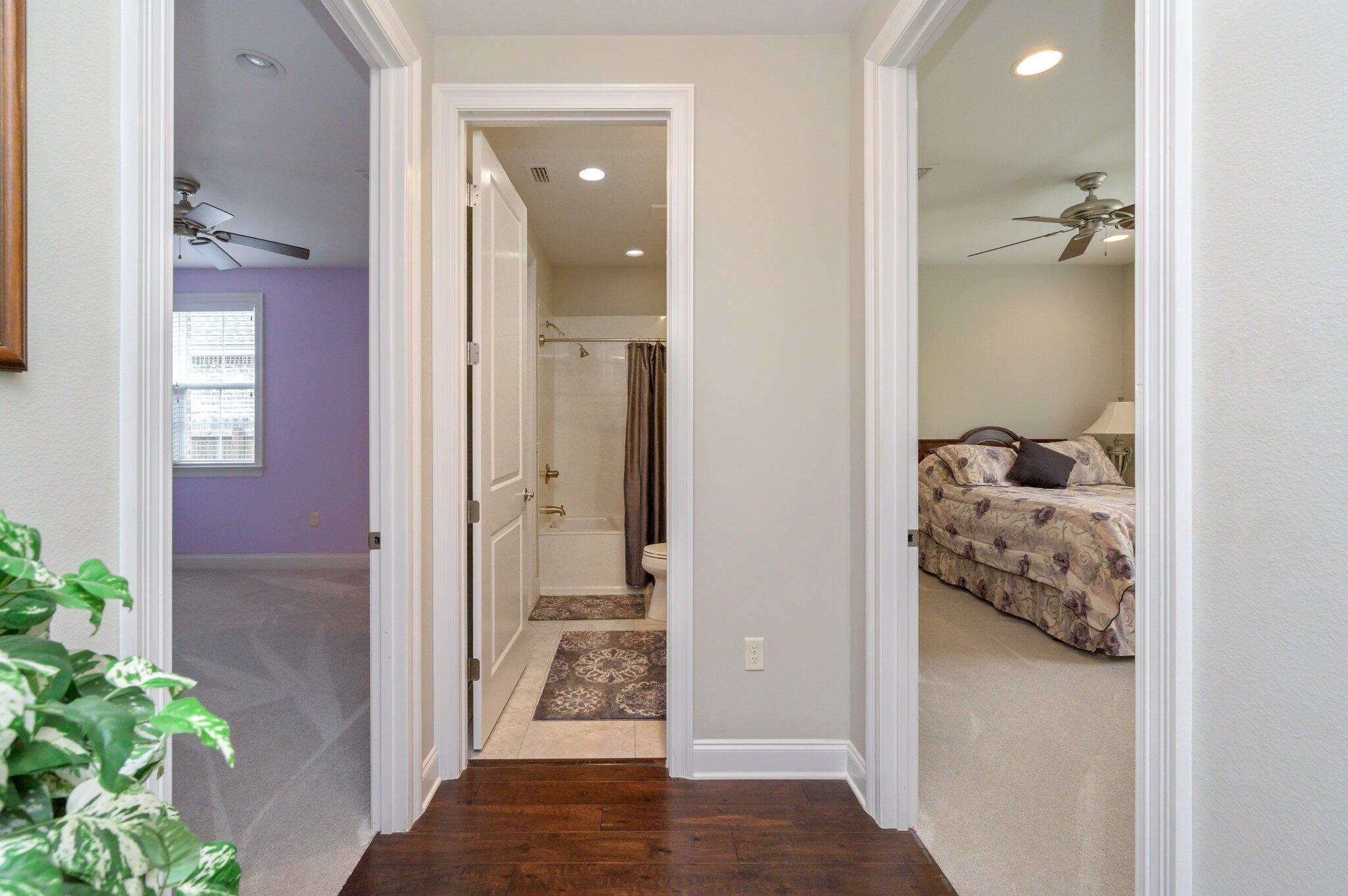 THE STABLES AT ROCKY BAYOU - Residential