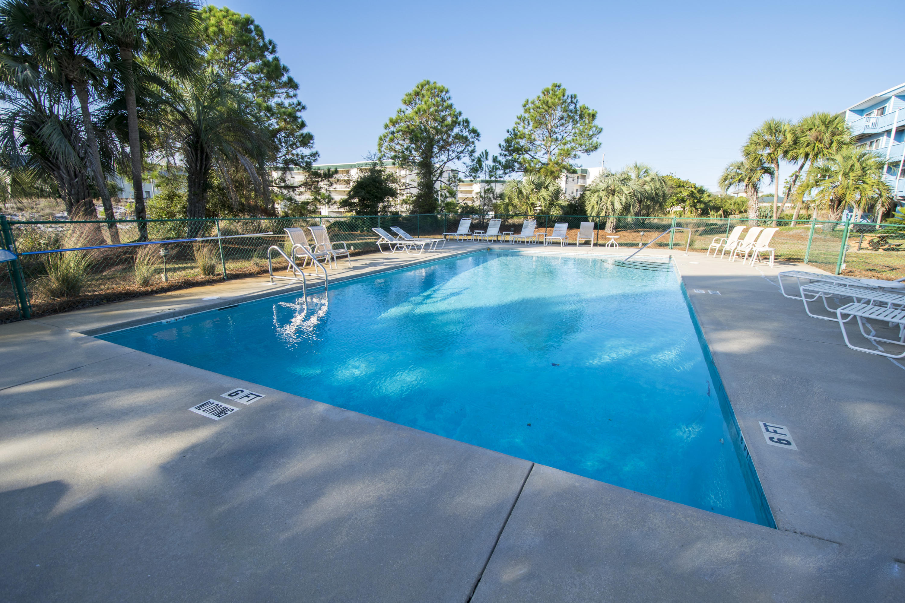 BEACHFRONT 2 PH 1 - Residential