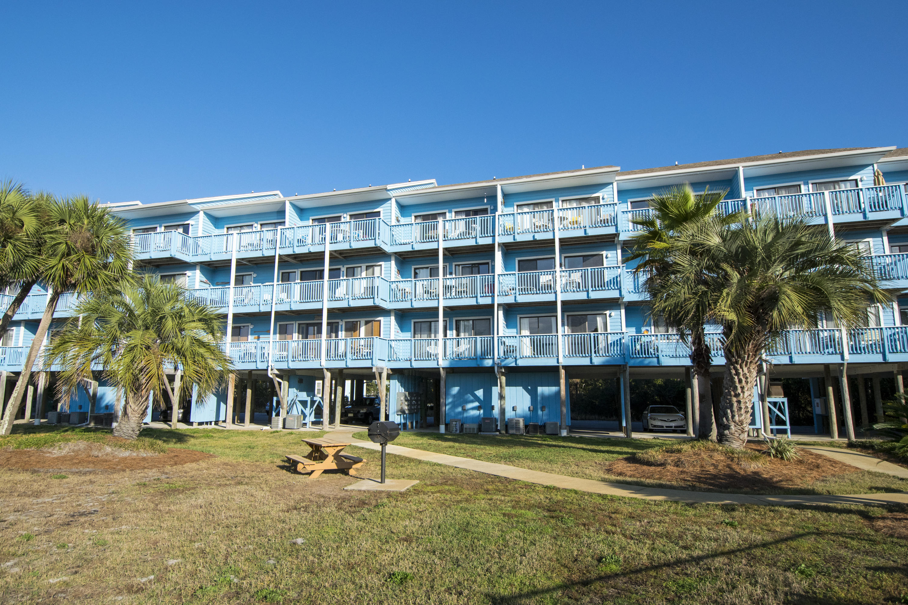 BEACHFRONT 2 PH 1 - Residential