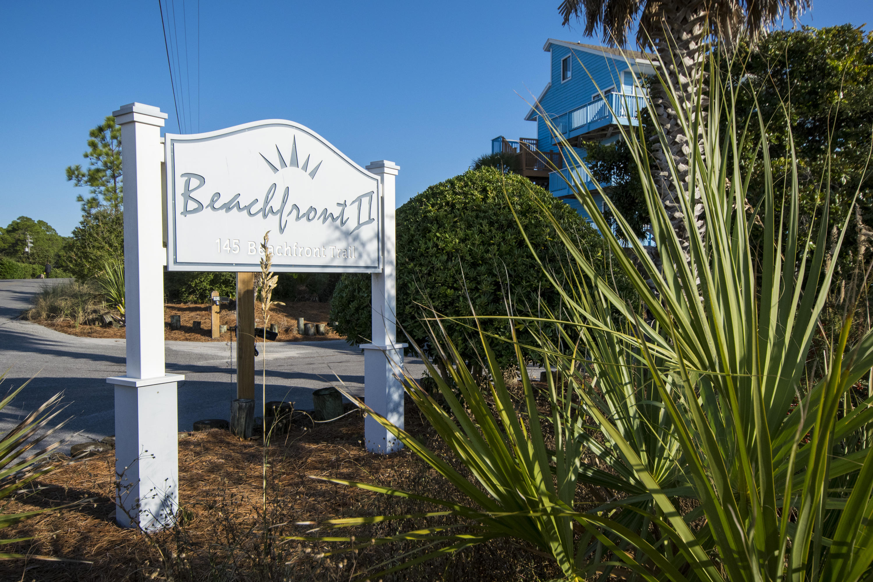 BEACHFRONT 2 PH 1 - Residential