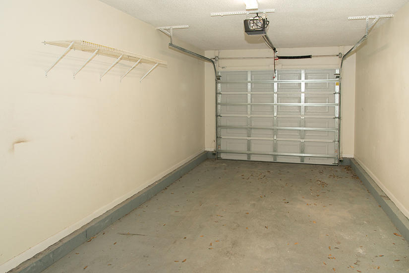 DENTON COURT - Residential