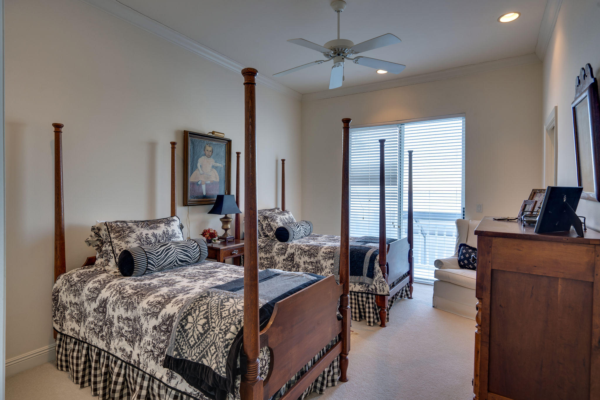 EMERALD BAY PH 1-B - Residential