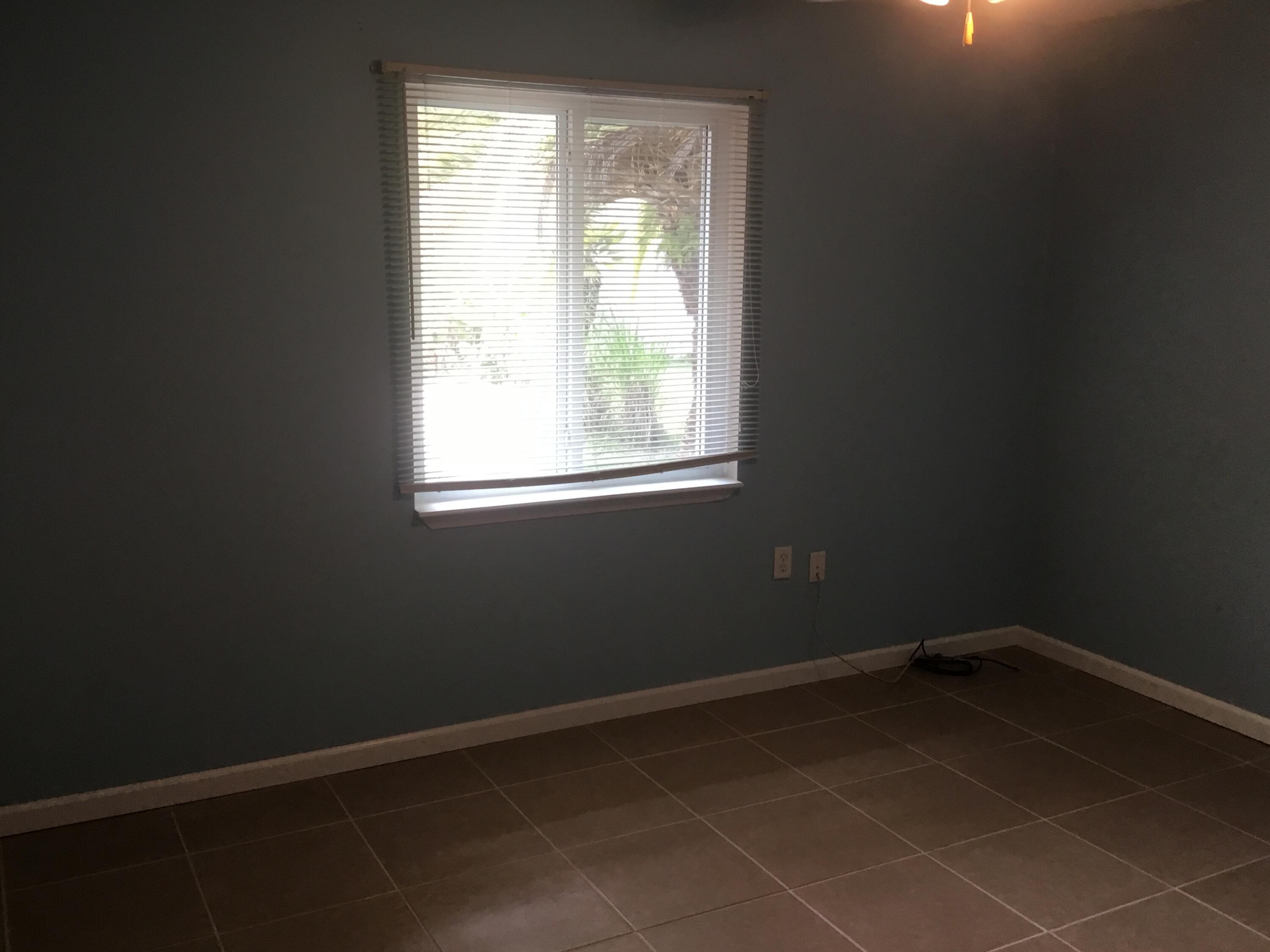 FOREST HEIGHTS - Residential