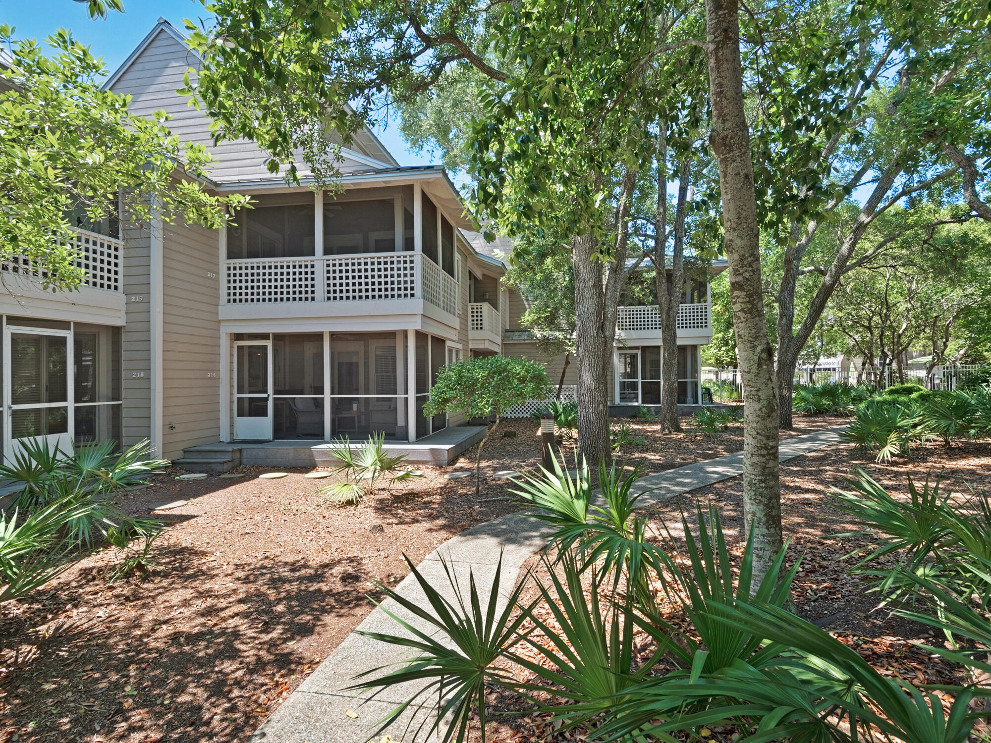 HIDDEN DUNES BEACH COTTAGES 1 - Residential
