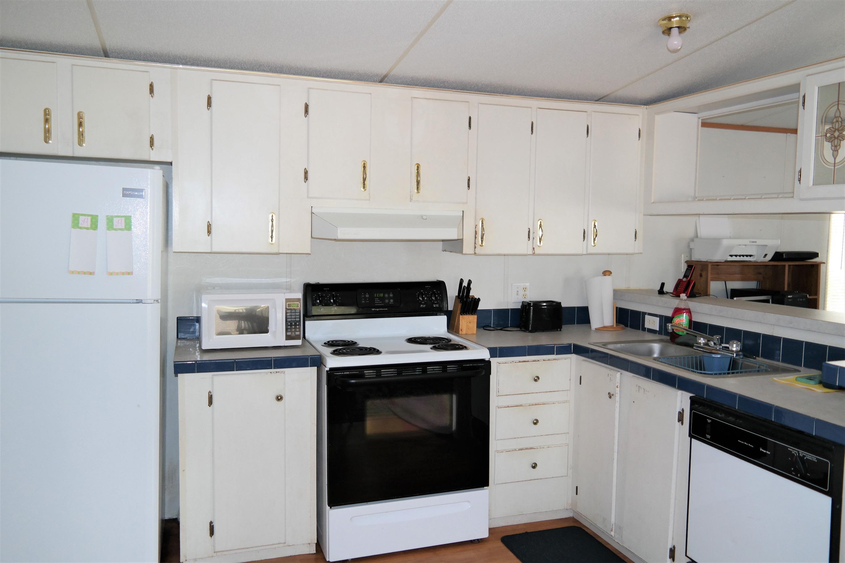 OAKWOOD HILLS - Residential