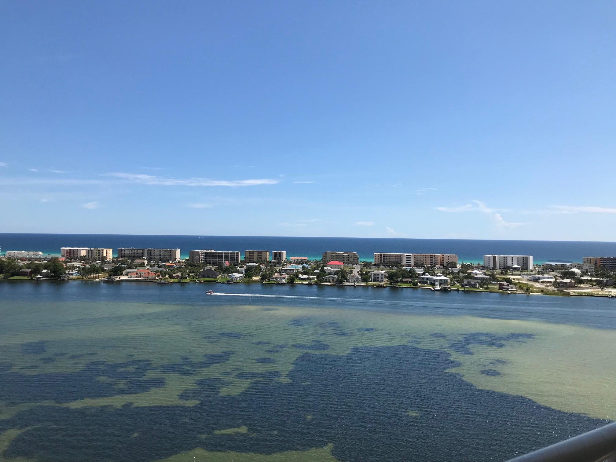 PRESIDIO YACHT CLUB - Residential