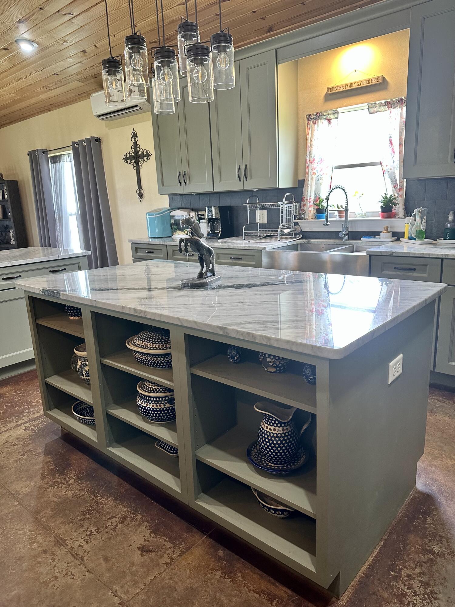 NORTH SUPERGROUP - Residential