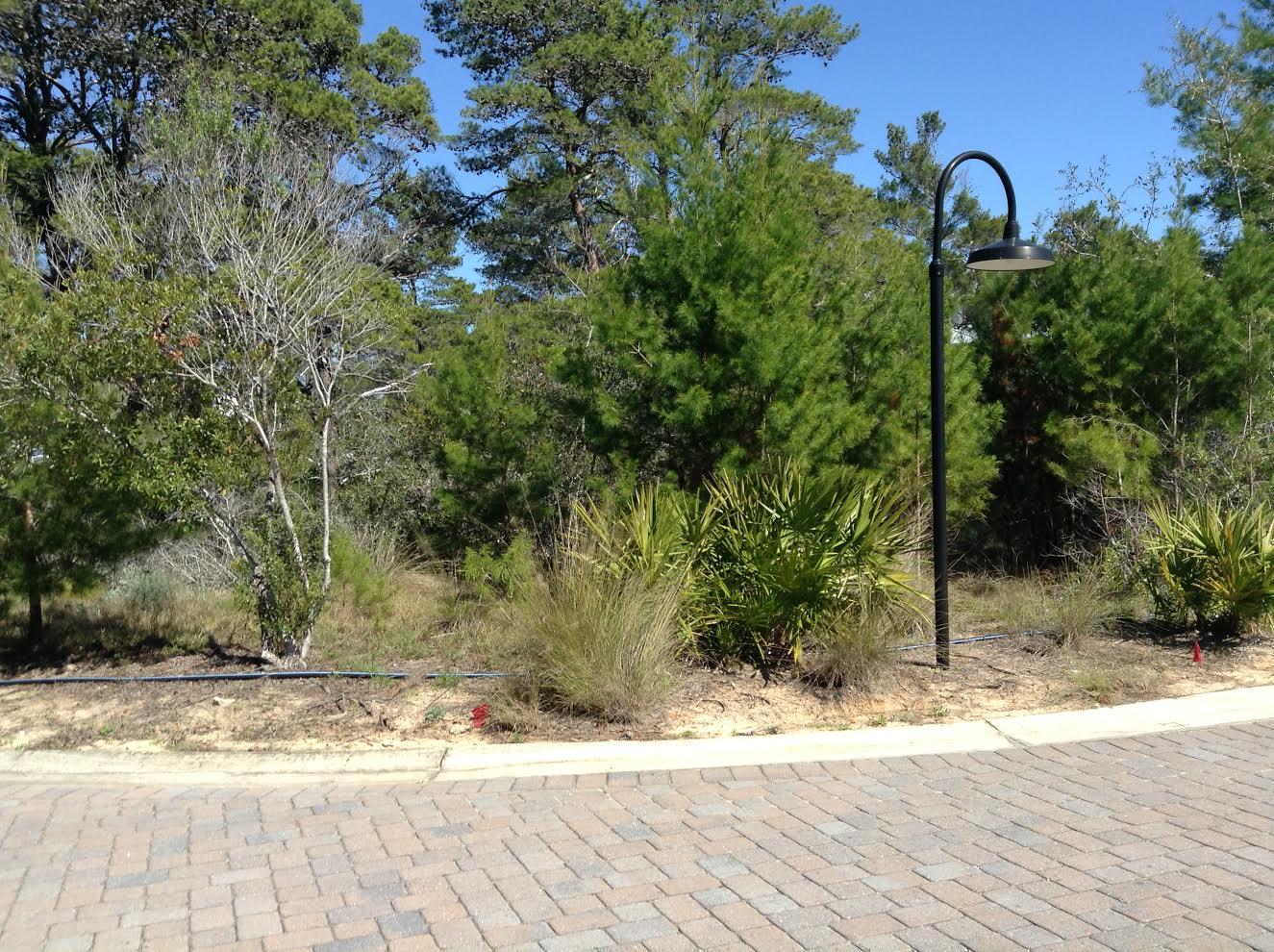 HIGHLAND PARKS - Land