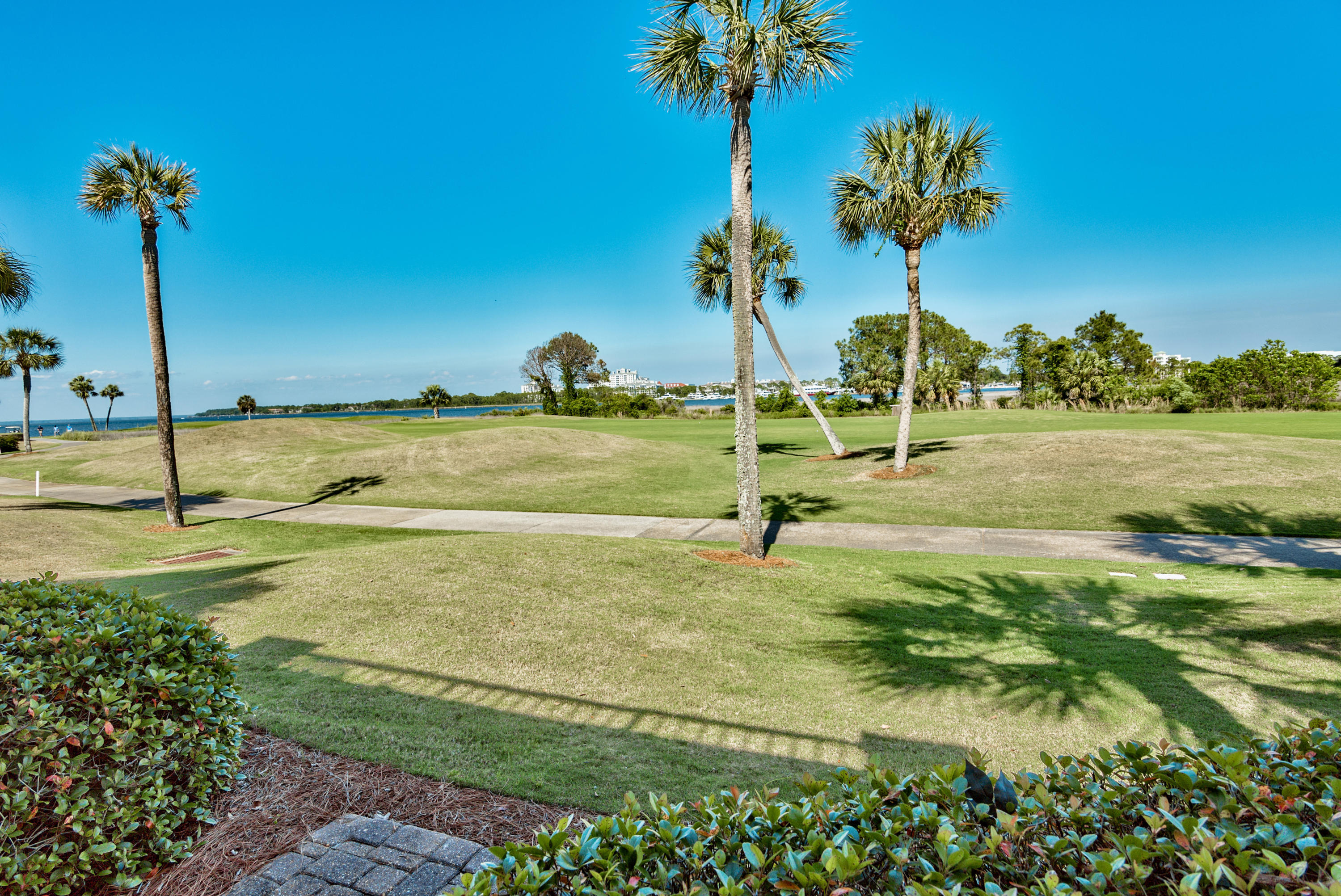 GRAND HARBOUR - Residential