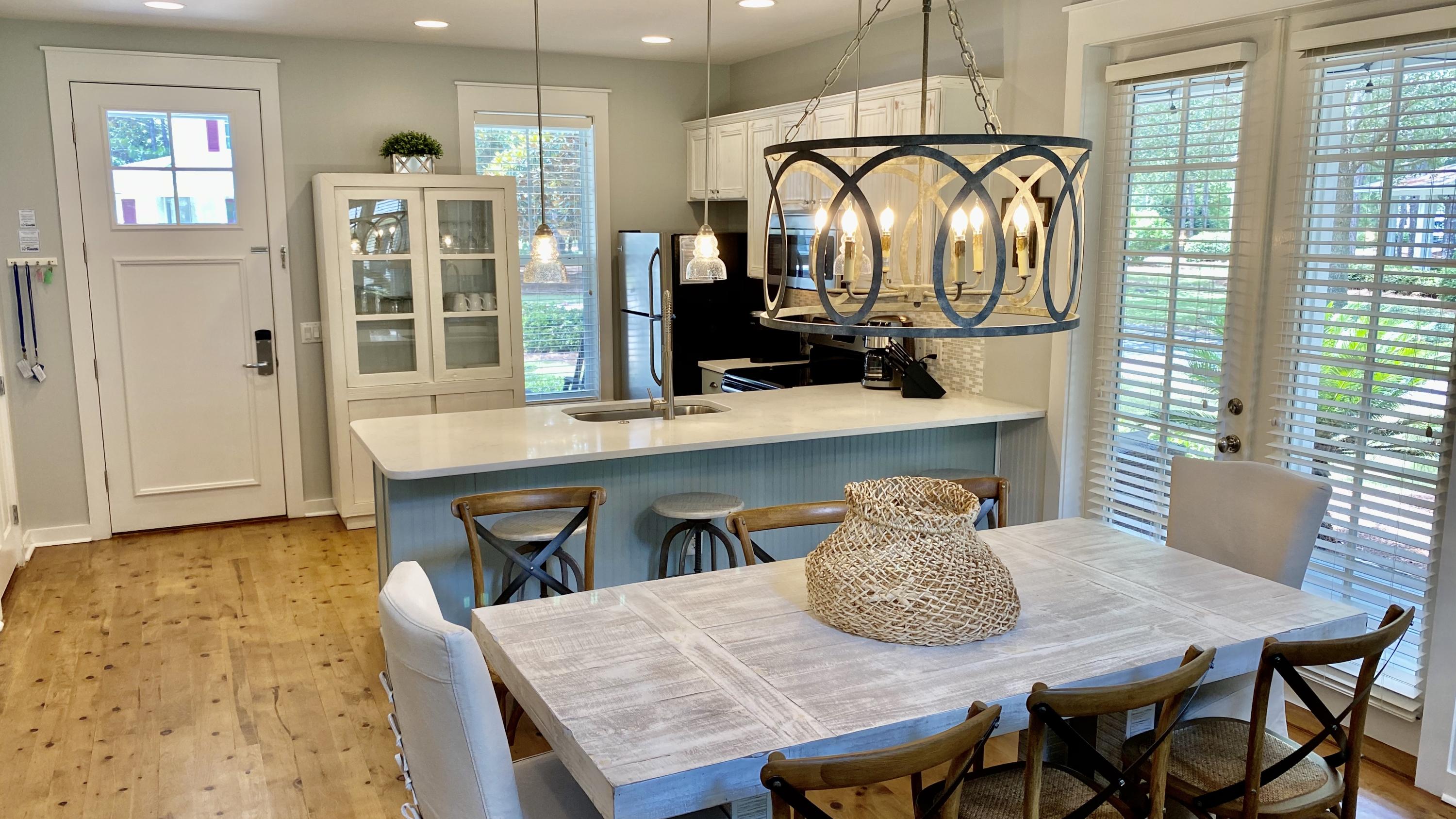 LAUREL GROVE - Residential