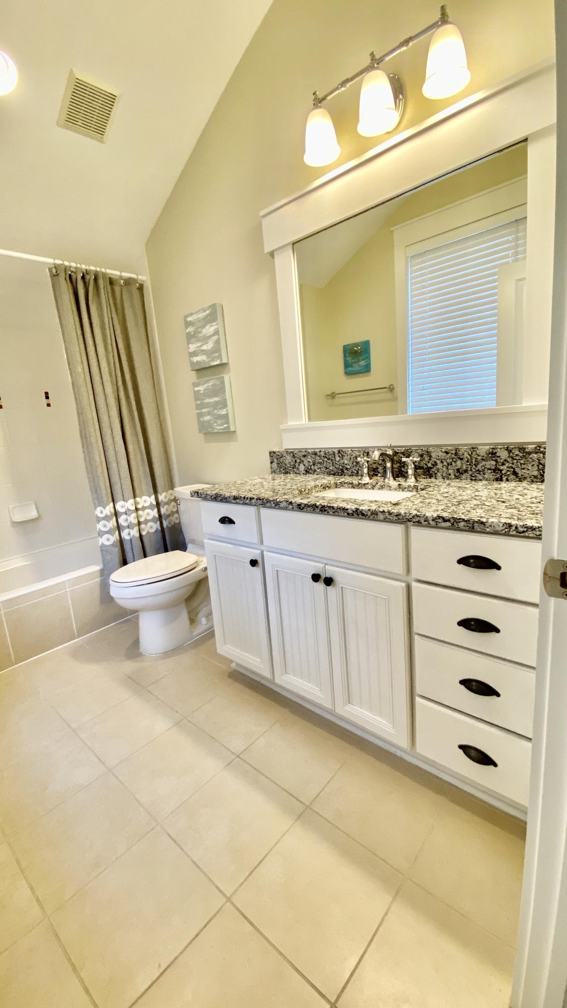 LAUREL GROVE - Residential