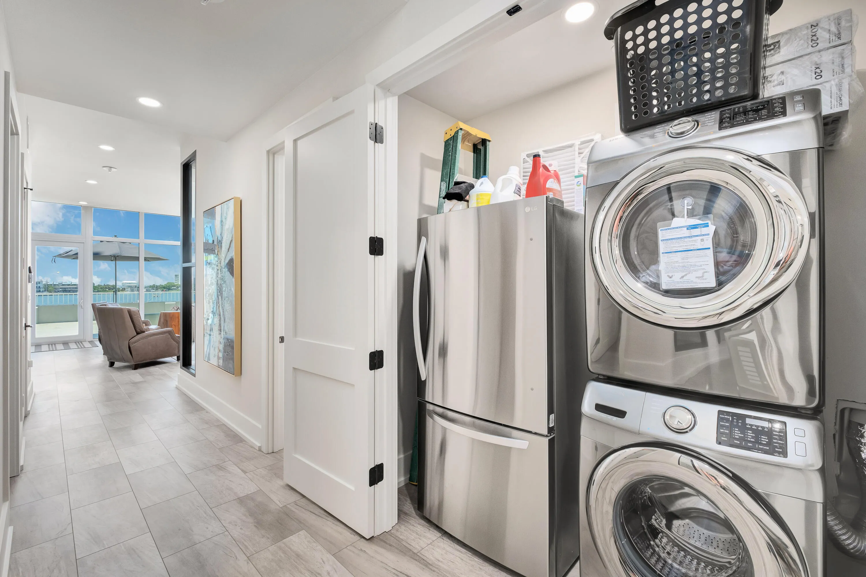 Destin, Florida 32541, United States, 3 Bedrooms Bedrooms, ,4 BathroomsBathrooms,Residential,Active,46391