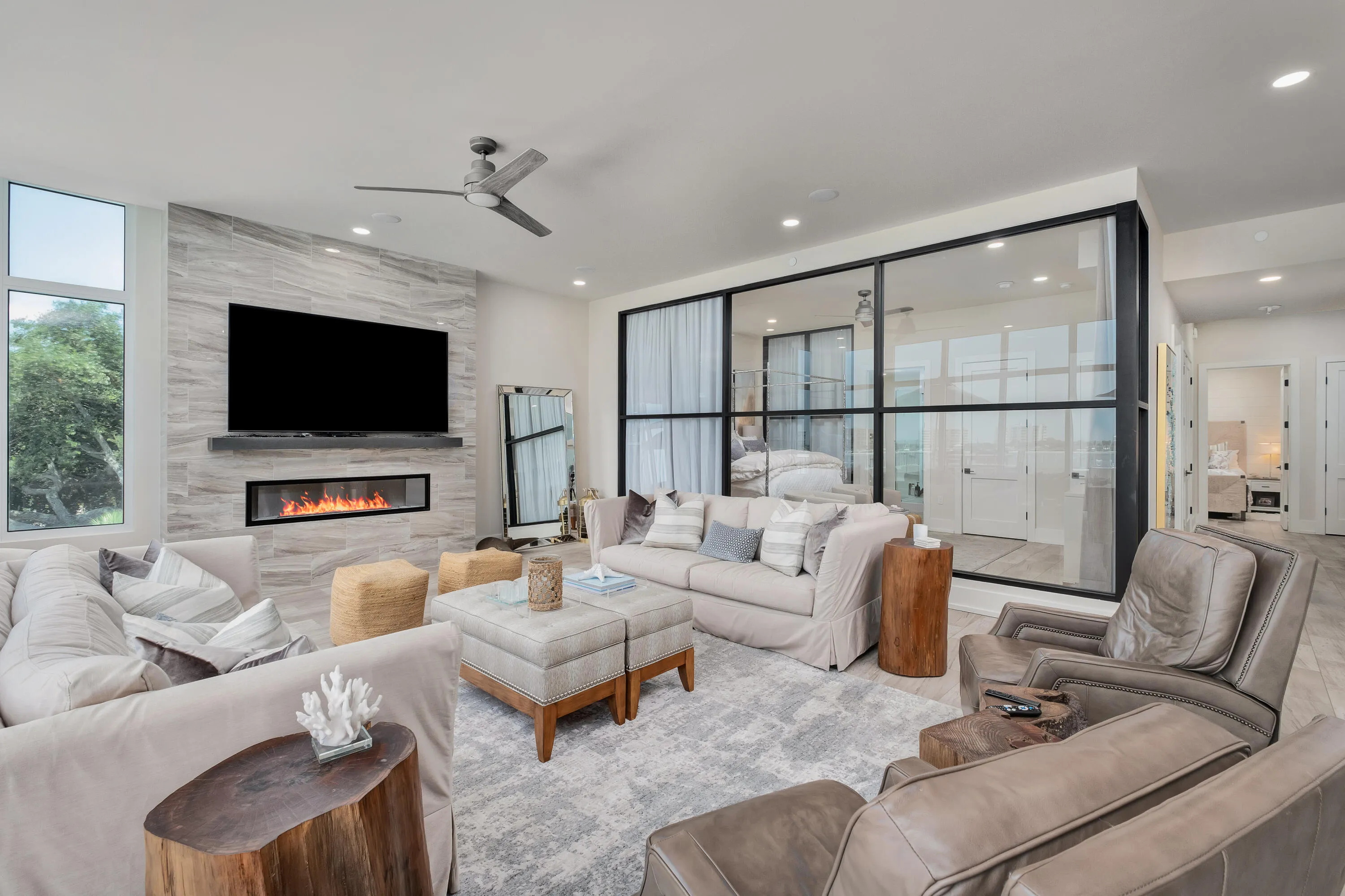 Destin, Florida 32541, United States, 3 Bedrooms Bedrooms, ,4 BathroomsBathrooms,Residential,Active,46391