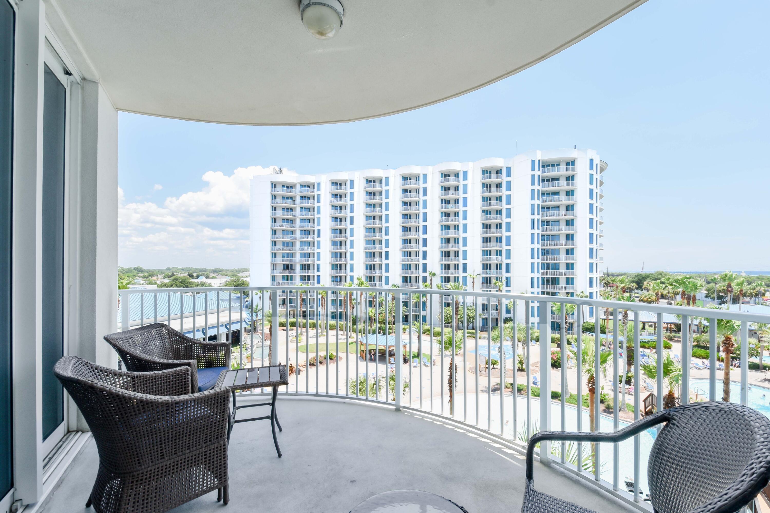 THE PALMS OF DESTIN - Residential