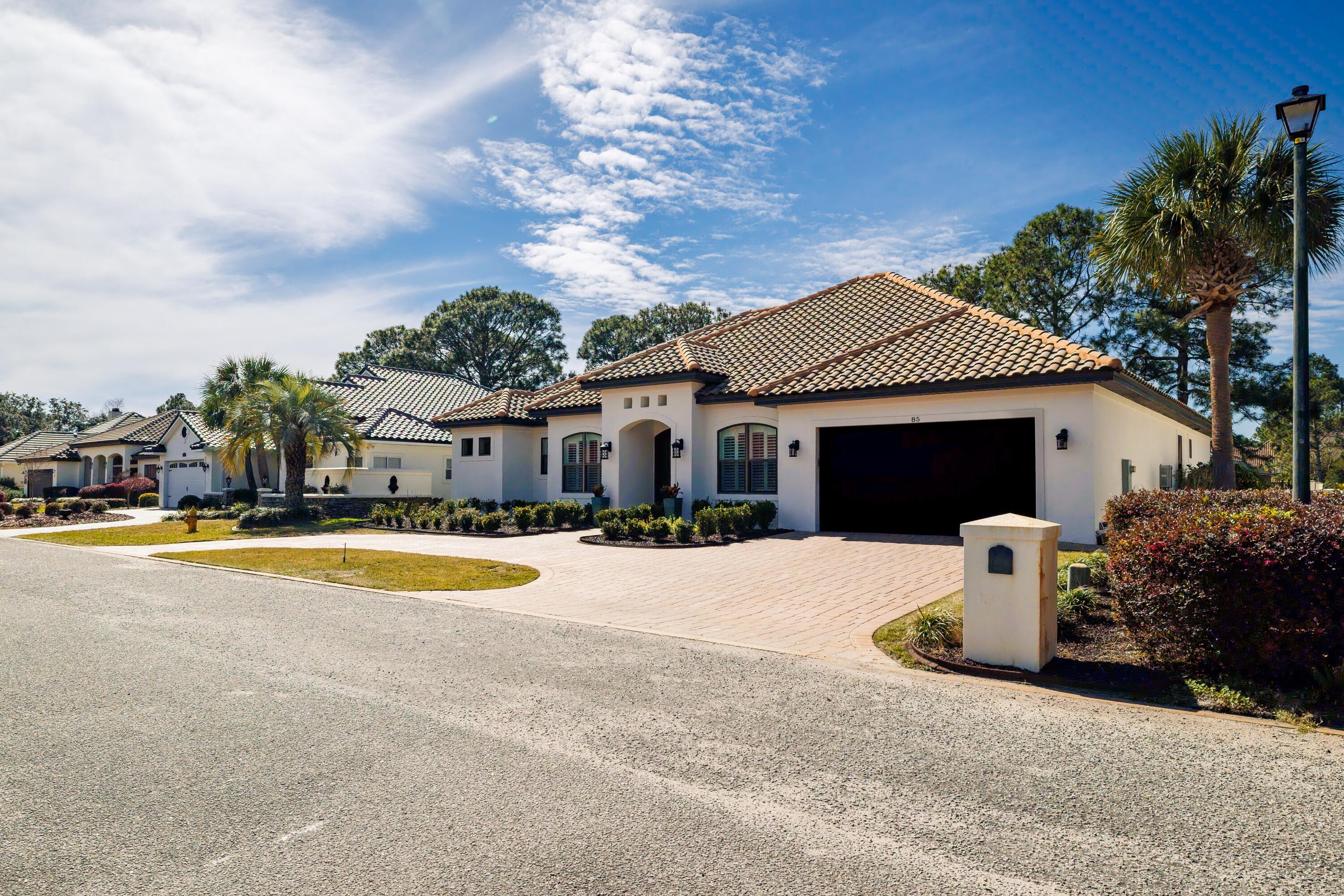 EMERALD BAY PH 1-B - Residential