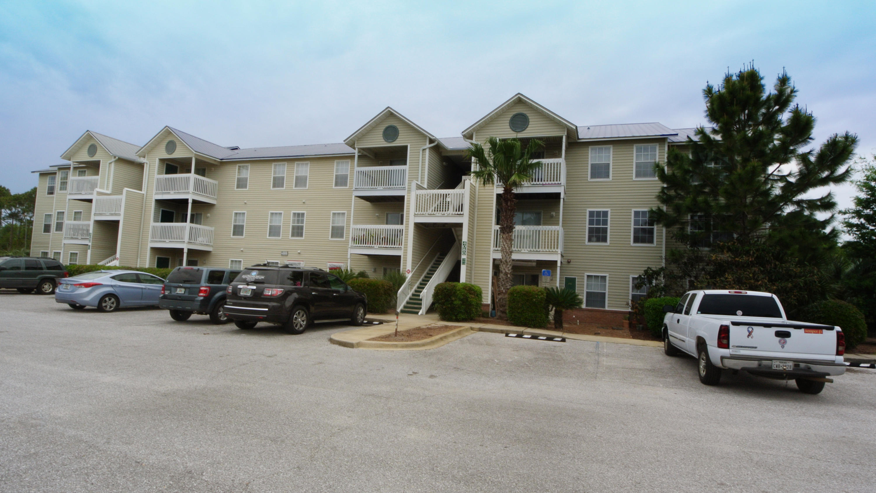 INDIAN LAKE - Residential