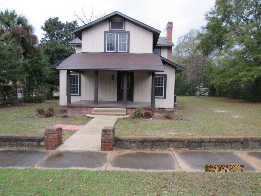 This REO property is conveniently located, recently repaired, and move in ready! Located in the heart of Defuniak Springs, this unique home was built in 1910, and comes with 4 bedrooms and 2 baths. Home has new carpet, paint, fixtures, 2 new hvacs, and more. Upstairs you will find 3 bedrooms and a full bath, while the master bedroom is located on the first floor. Large living room area here as well with fireplace. An additional family room, dining area and kitchen with large eatin area is just off the rear of the home. Large covered porch gives this home tons of appeal. Looking for some history, call today for your showing!